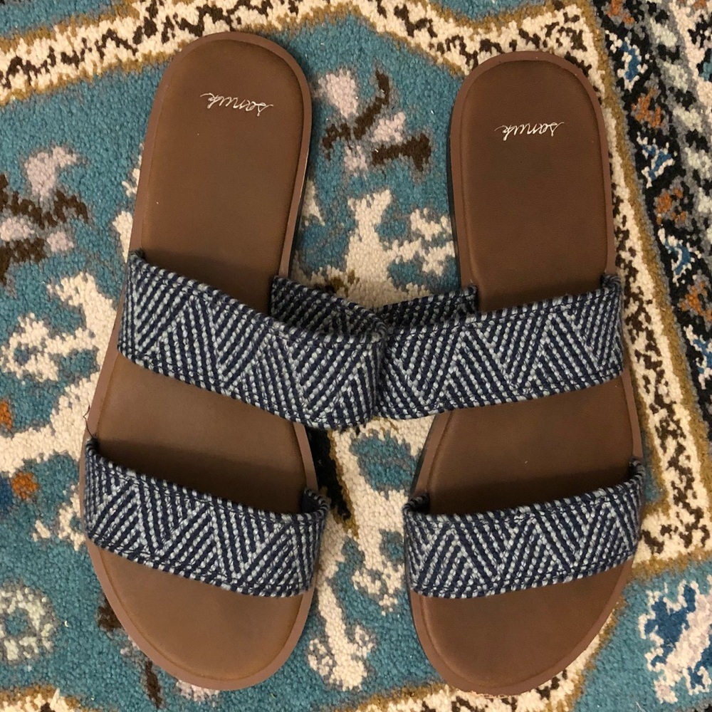 Women’s Sanuk Sandals